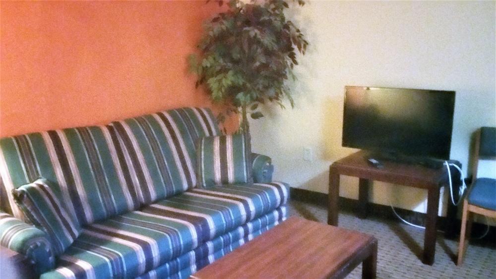 Best Value Inn & Suites Parry Sound Exterior foto