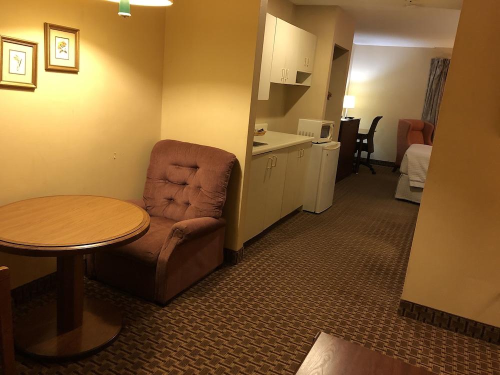 Best Value Inn & Suites Parry Sound Exterior foto