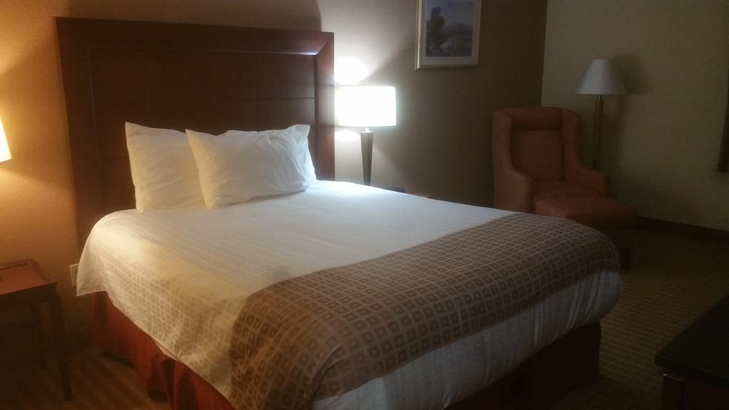 Best Value Inn & Suites Parry Sound Exterior foto