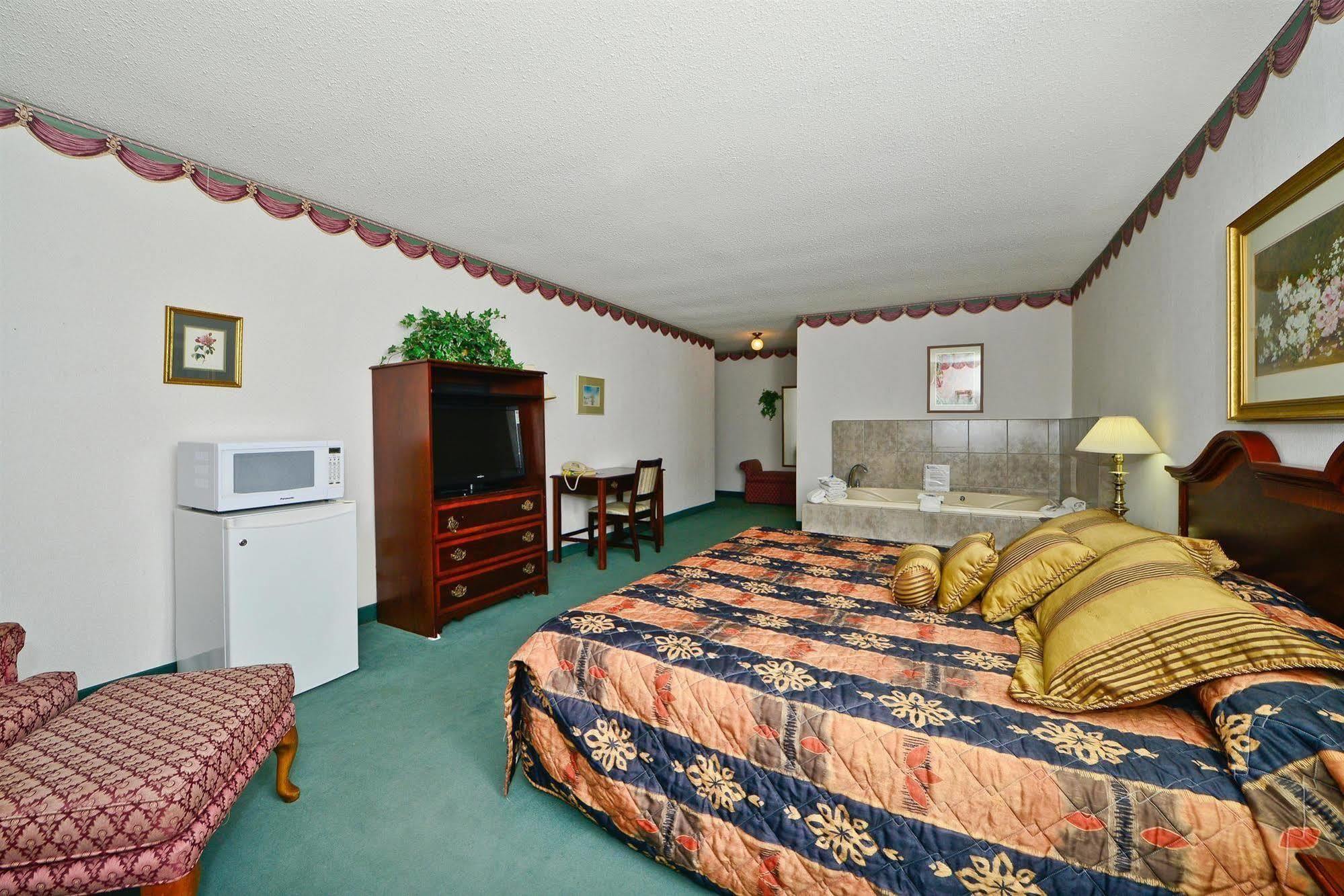 Best Value Inn & Suites Parry Sound Exterior foto
